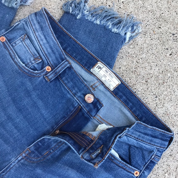 ☀️Free People Great Height Frayed Distressed Jean - Picture 8 of 10